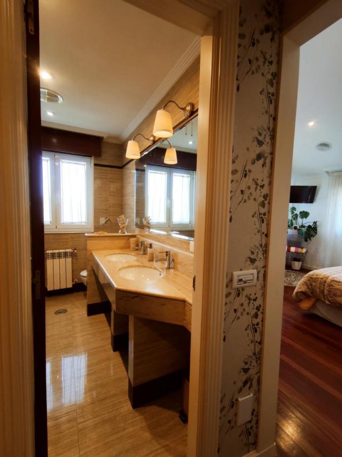 Hhc - Holidays House Compostela Santiago de Compostela Bagian luar foto