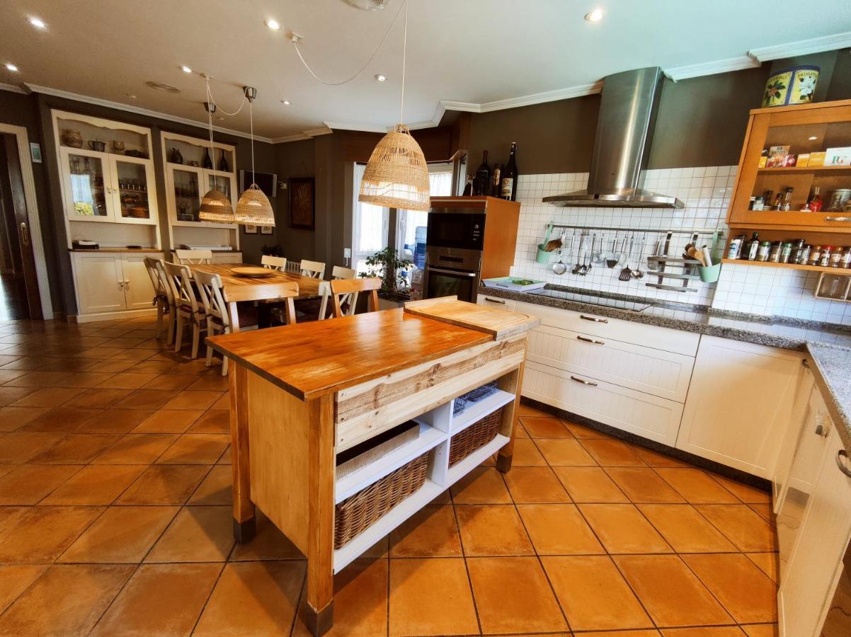 Hhc - Holidays House Compostela Santiago de Compostela Bagian luar foto